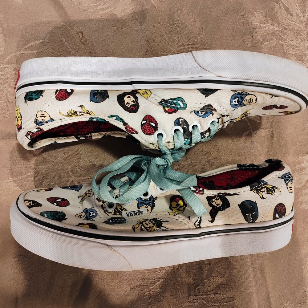 Vans Marvel x Authentic Avengers Off White Canvas Shoes, M 6, W 7.5, Used - Picture 2 of 16